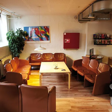 بيت شباب Danhostel *